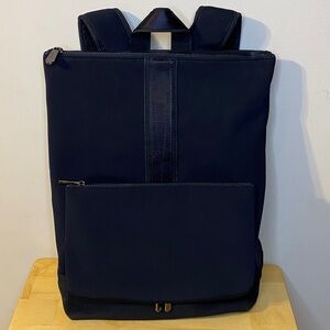 Caraa X Athleta Black Convertible Backpack Detachable Handbag